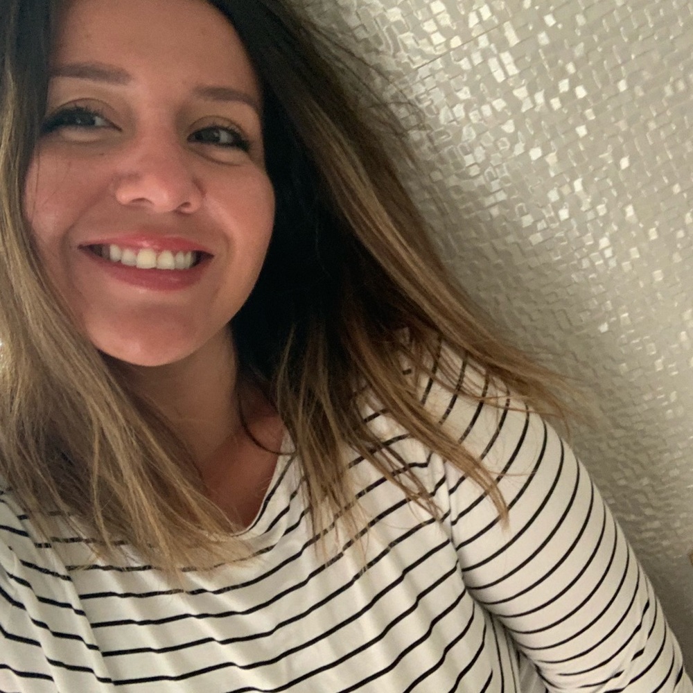 Meet your Posher, Gabriela